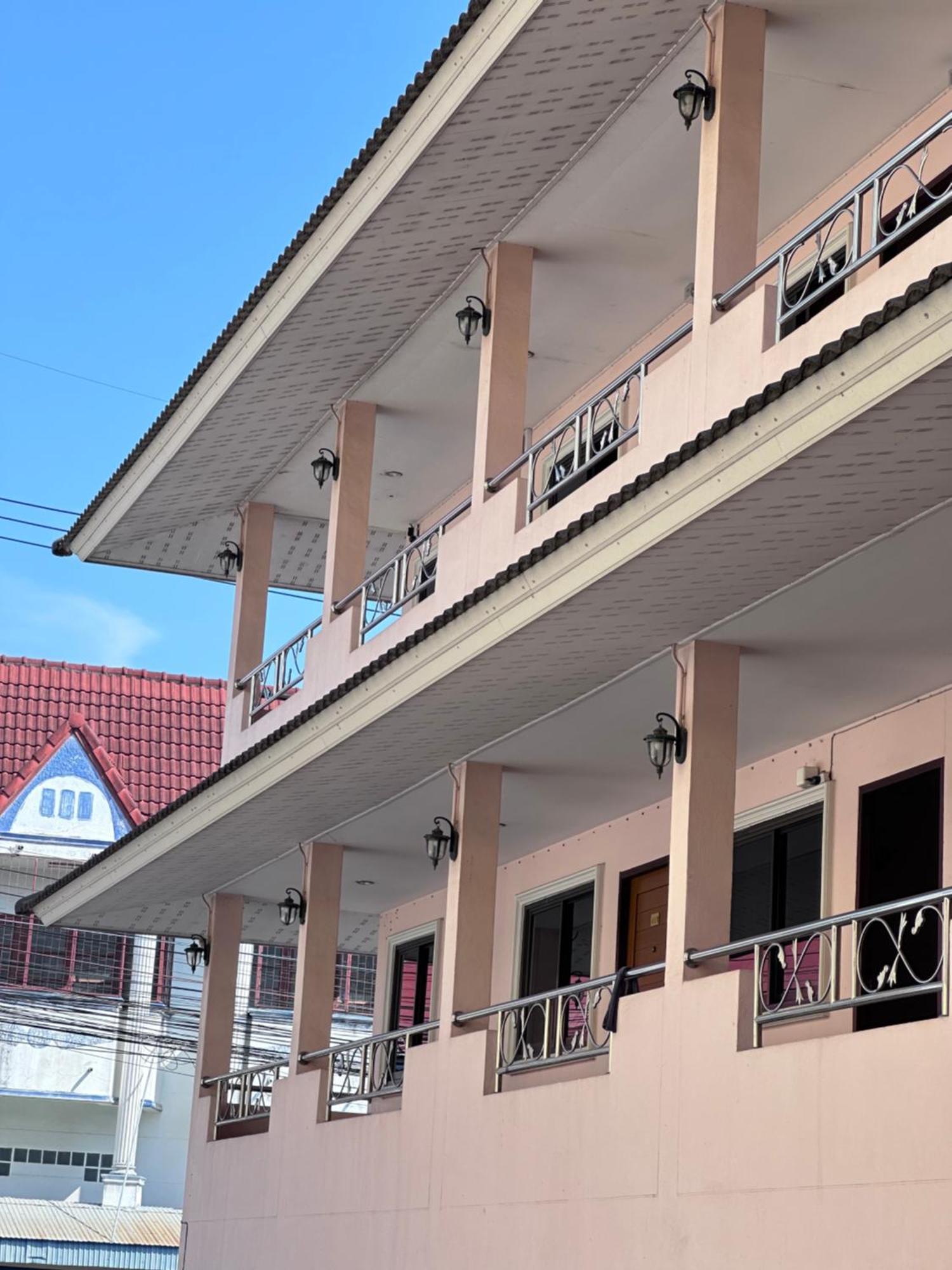 Phurafah Place Hotel โรงแรมภูระฟ้า เพลส Nan Εξωτερικό φωτογραφία